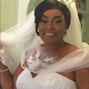 Meet your Posher, Xiomara